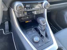 Toyota RAV4 (2025) thumbnail 35