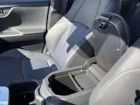Toyota RAV4 (2025) thumbnail 96