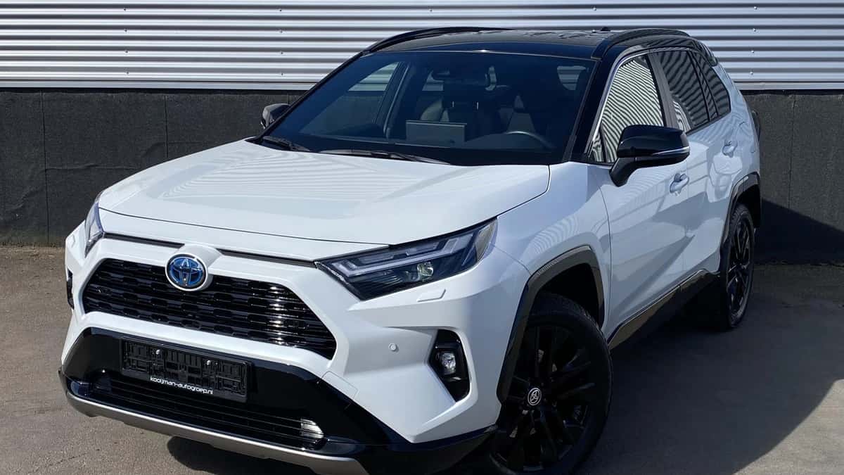Toyota RAV4 (2025) — foto 1