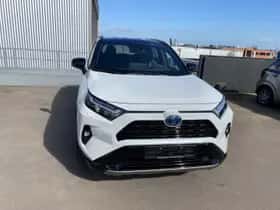 Toyota RAV4 (2025) thumbnail 16