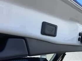 Toyota RAV4 (2025) thumbnail 62