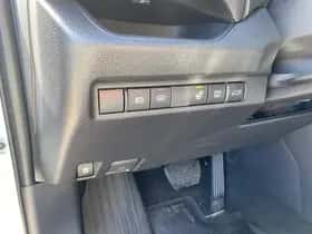 Toyota RAV4 (2025) thumbnail 77