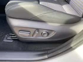 Toyota RAV4 (2025) thumbnail 78