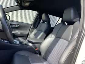 Toyota RAV4 (2025) thumbnail 79