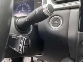 Renault Captur (2021) thumbnail 96