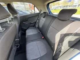 Kia Picanto (2016) thumbnail 33