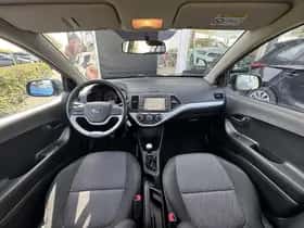 Kia Picanto (2016) thumbnail 36