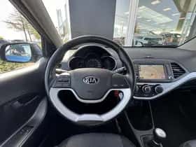 Kia Picanto (2016) thumbnail 37