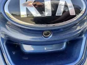 Kia Picanto (2016) thumbnail 5