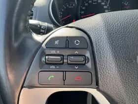 Kia Picanto (2016) thumbnail 44