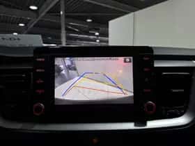 Kia Stonic (2019) thumbnail 21