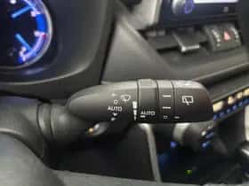 Toyota RAV4 (2019) thumbnail 12