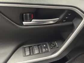 Toyota RAV4 (2019) thumbnail 36