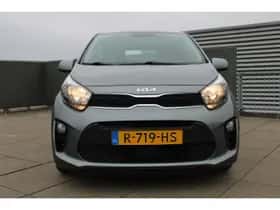 Kia Picanto (2022) thumbnail 3