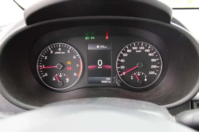 Kia Picanto (2022) thumbnail 23