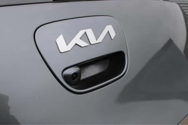 Kia Picanto (2022) thumbnail 7