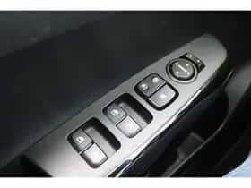 Kia Picanto (2022) thumbnail 63
