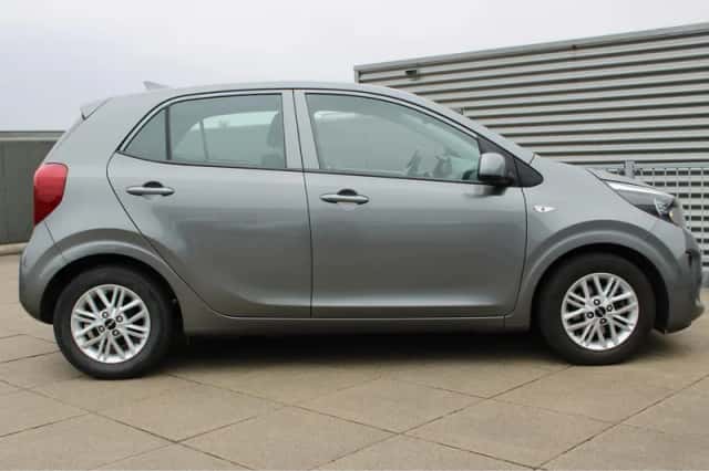 Kia Picanto (2022) thumbnail 10