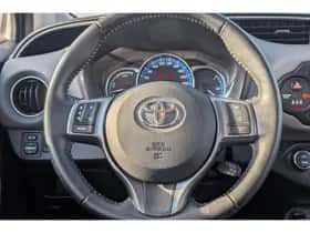 Toyota Yaris (2017) thumbnail 40