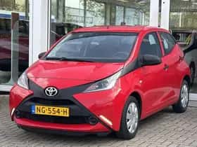 Toyota Aygo (2017) thumbnail 24