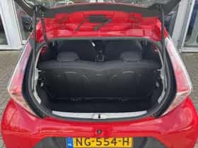 Toyota Aygo (2017) thumbnail 10