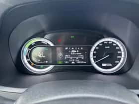 Kia Niro (2018) thumbnail 13