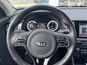 Kia Niro (2018) thumbnail 48