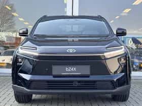 Toyota bZ4X (2026) thumbnail 3
