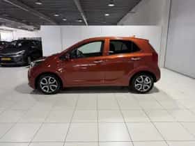 Kia Picanto (2022) thumbnail 4
