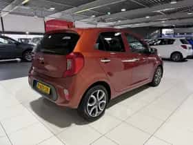 Kia Picanto (2022) thumbnail 6