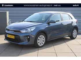 Kia Rio (2018) thumbnail 1