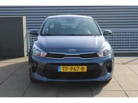 Kia Rio (2018) thumbnail 3