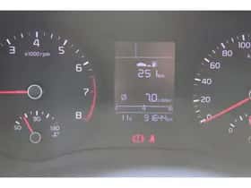 Kia Rio (2018) thumbnail 22