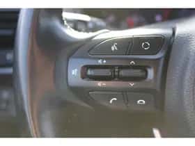 Kia Rio (2018) thumbnail 23