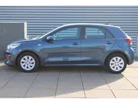 Kia Rio (2018) thumbnail 39