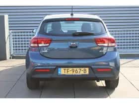 Kia Rio (2018) thumbnail 6
