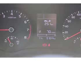 Kia Rio (2018) thumbnail 57