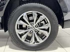 Toyota RAV4 (2025) thumbnail 7