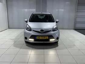 Toyota Aygo (2012) thumbnail 18