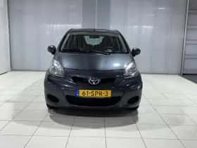 Toyota Aygo (2011) thumbnail 2