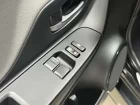 Toyota Yaris (2019) thumbnail 28