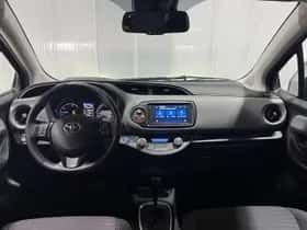 Toyota Yaris (2019) thumbnail 4