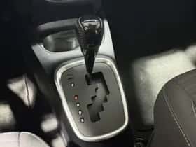 Toyota Yaris (2019) thumbnail 31