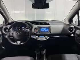 Toyota Yaris (2019) thumbnail 36