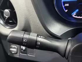 Toyota Yaris (2019) thumbnail 40