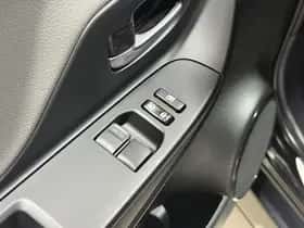 Toyota Yaris (2019) thumbnail 60