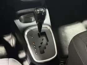 Toyota Yaris (2019) thumbnail 63