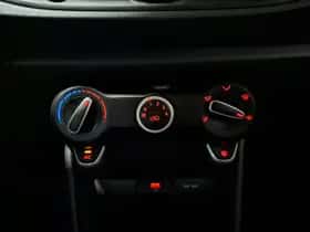 Kia Picanto (2023) thumbnail 16