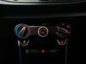 Kia Picanto (2023) thumbnail 38