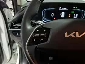 Kia Niro (2022) thumbnail 12